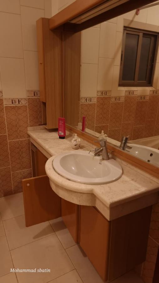 מלון מאדאבה Sbatin מראה חיצוני תמונה